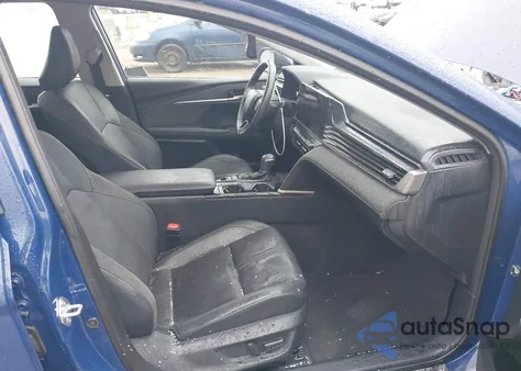 2025 Toyota Camry Xle from USA, damaged, VIN 4T1DAACK9SU088071